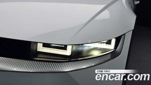 Hyundai Ioniq5 2023 — photo 8