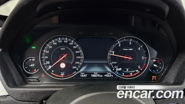 BMW Gran Turismo 2021 — photo 11
