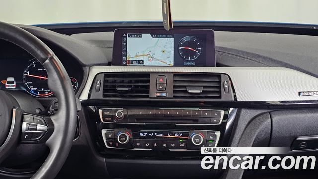 BMW Gran Turismo 2021 — photo 20