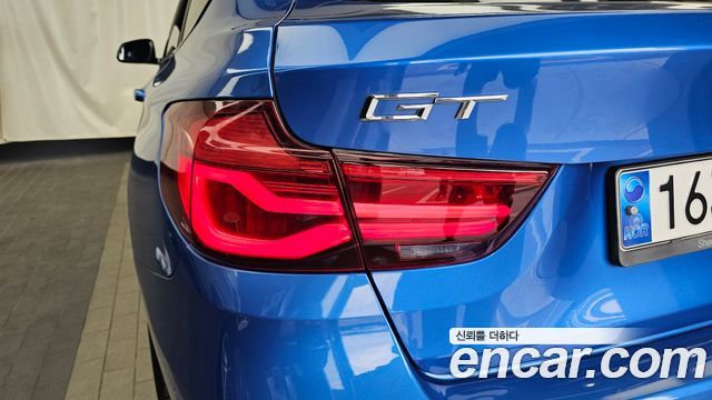BMW Gran Turismo 2021 — photo 9