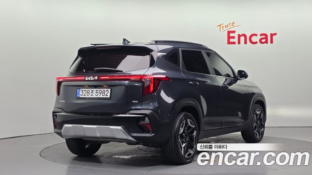 Kia Seltos 2024 — photo 2
