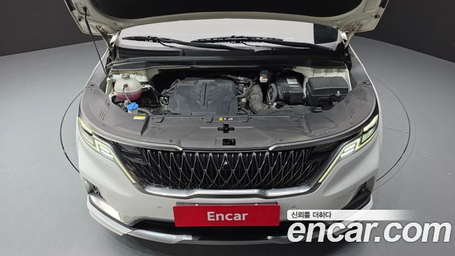 Kia Canival 2023 — photo 6