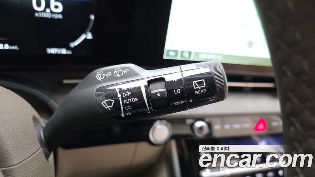 Kia Canival 2023 — photo 22