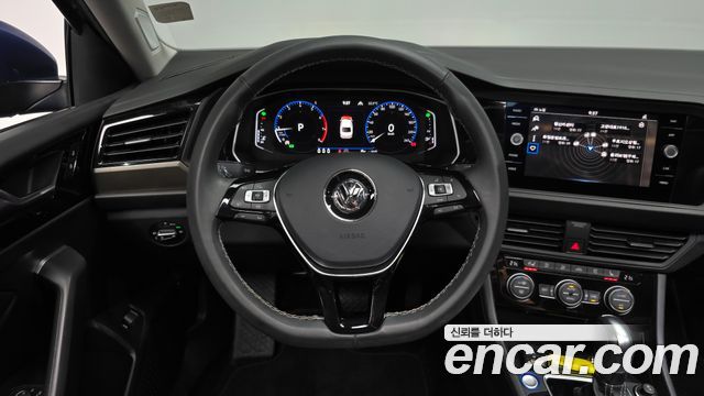 Volkswagen Jetta 2021 — photo 19