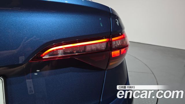 Volkswagen Jetta 2021 — photo 9
