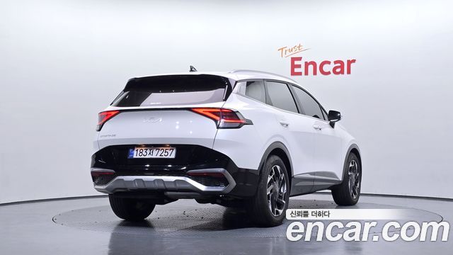 Kia Sportage 2022 — photo 2