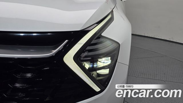 Kia Sportage 2022 — photo 8