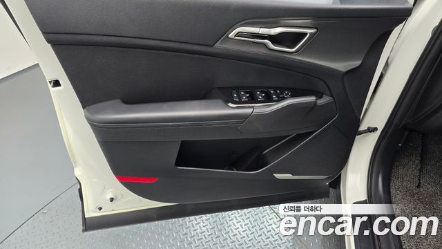 Kia Sportage 2022 — photo 14