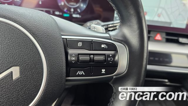 Kia Sportage 2022 — photo 32