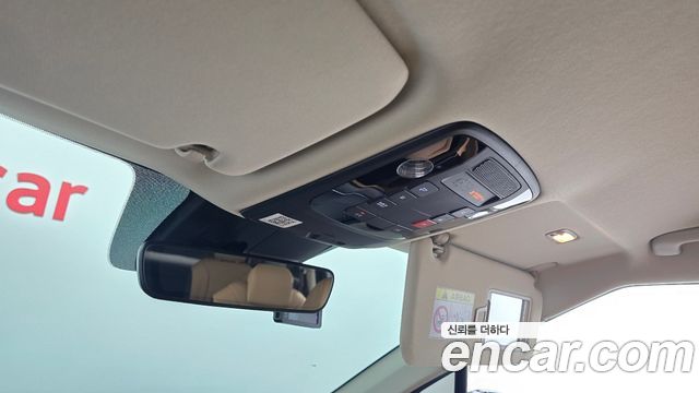 Kia Canival 2023 — photo 19