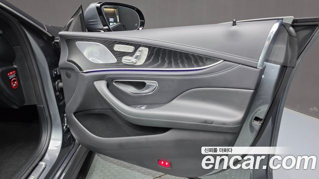 Mercedes-Benz CLS-Class 2022 — photo 14