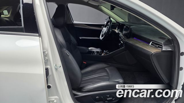 Kia K5 2023 — photo 17