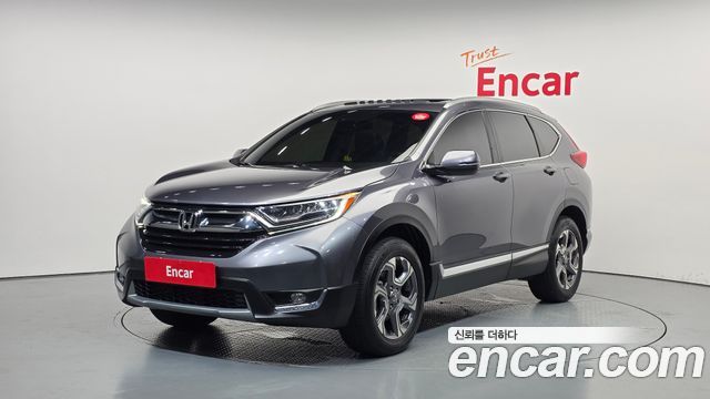 Honda CR-V 2017 — photo 1