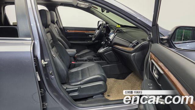 Honda CR-V 2017 — photo 11