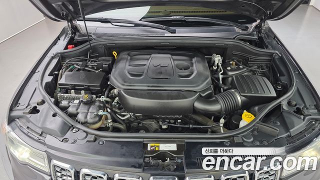 Jeep Cherokee 2021 — photo 6
