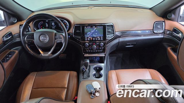 Jeep Cherokee 2021 — photo 10