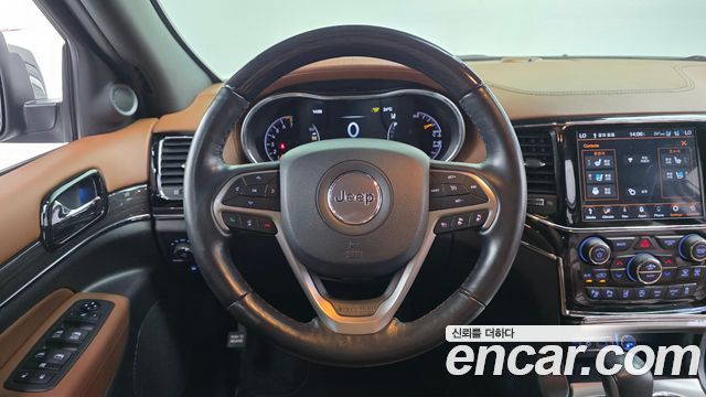 Jeep Cherokee 2021 — photo 19