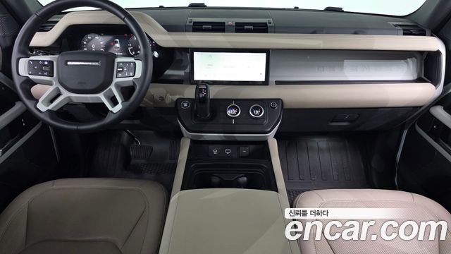 Land Rover Defender 2024 — photo 10