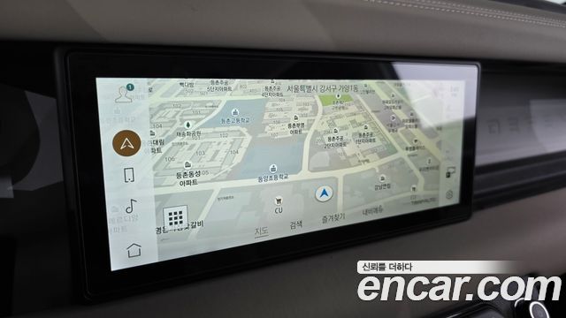 Land Rover Defender 2024 — photo 20