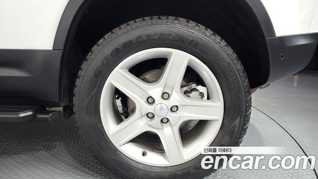 Land Rover Defender 2024 — photo 7
