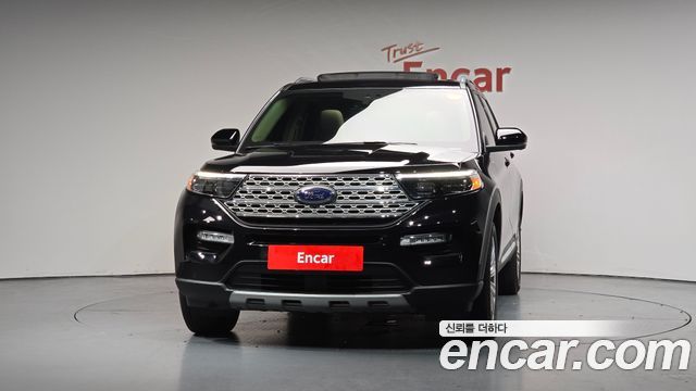 Ford Explorer 2023 — photo 3