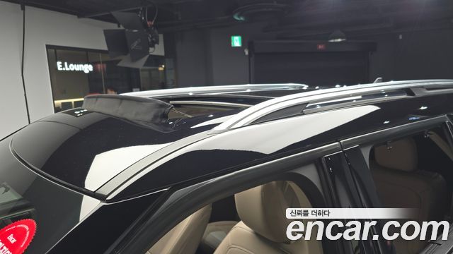 Ford Explorer 2023 — photo 23