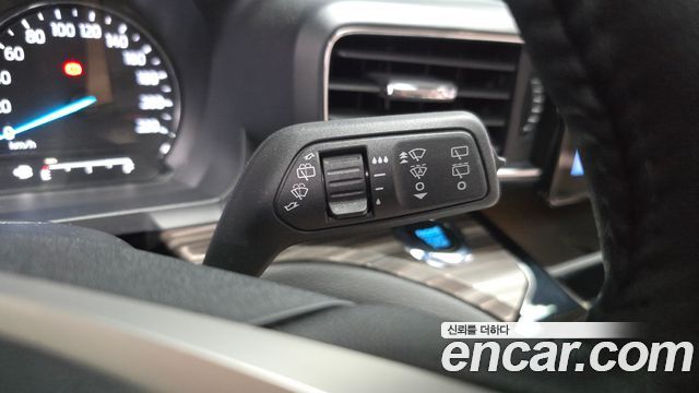 Ford Explorer 2023 — photo 29