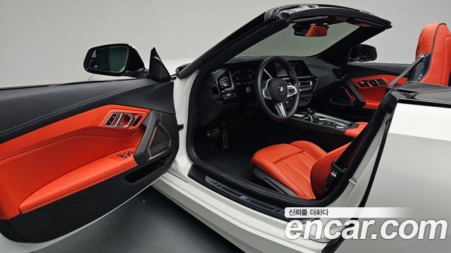 BMW Z4 2025 — photo 13