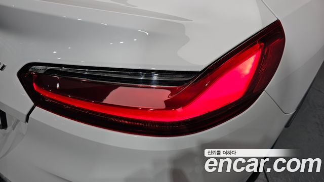 BMW Z4 2025 — photo 9