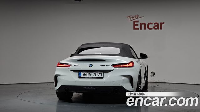 BMW Z4 2025 — photo 32