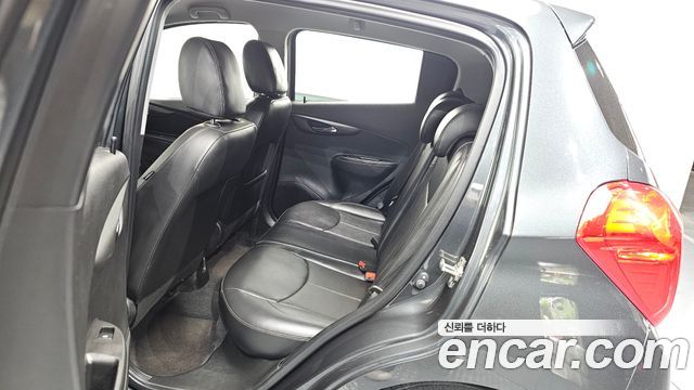 Chevrolet Korea Spark 2017 — photo 18
