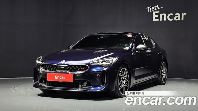 Kia Stinger 2018 — photo 1