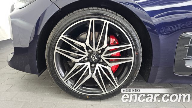 Kia Stinger 2018 — photo 5