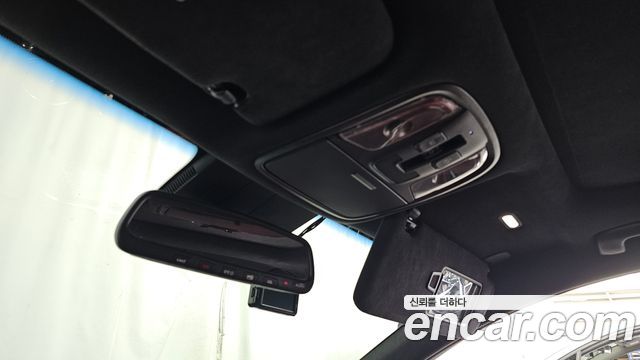 Kia Stinger 2018 — photo 28