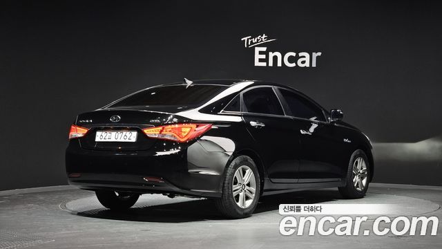 Hyundai Sonata 2014 — photo 2