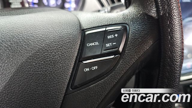 Hyundai Sonata 2014 — photo 18