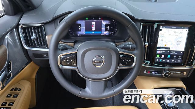 Volvo V90 2024 — photo 18