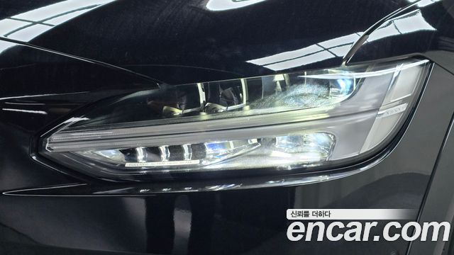 Volvo V90 2024 — photo 8