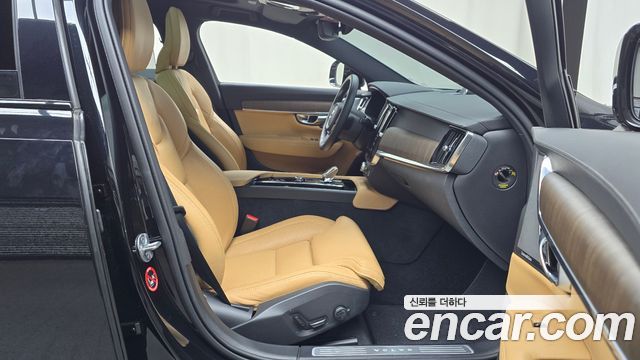 Volvo V90 2024 — photo 16