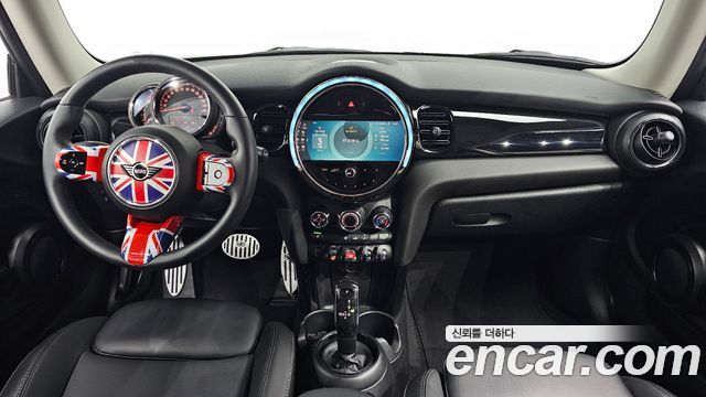 Mini Cooper 2022 — photo 10