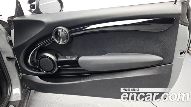 Mini Cooper 2022 — photo 14