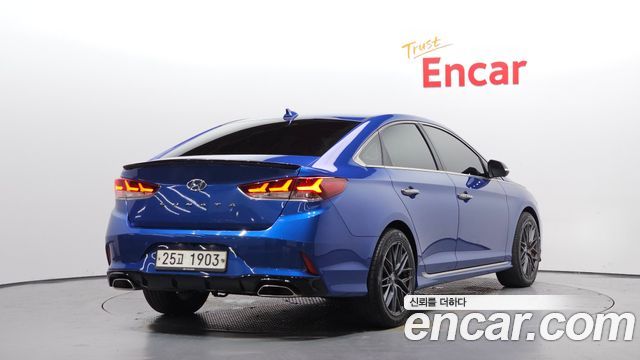 Hyundai Sonata 2018 — photo 2