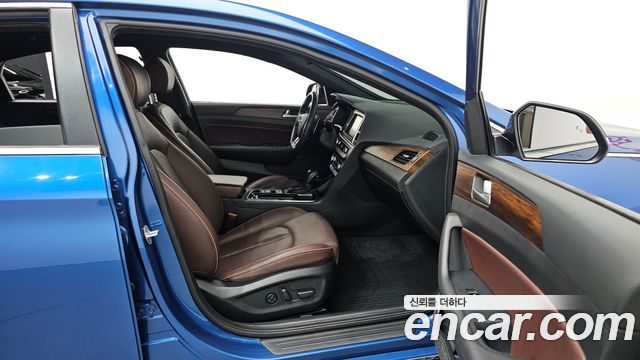 Hyundai Sonata 2018 — photo 18