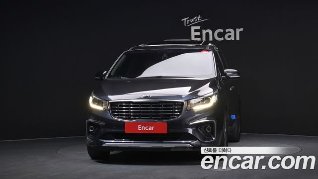 Kia Canival 2019 — photo 3