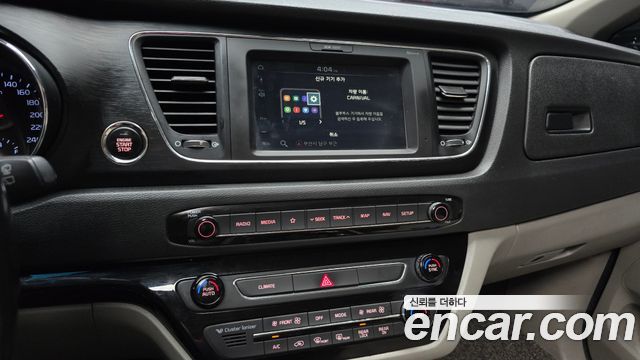 Kia Canival 2019 — photo 14