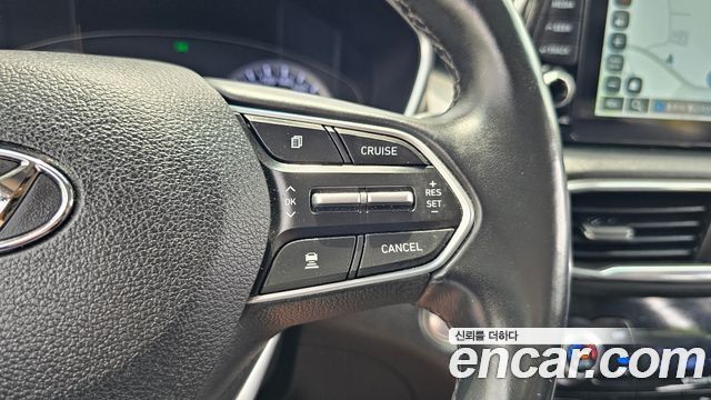 Hyundai Santafe 2020 — photo 16