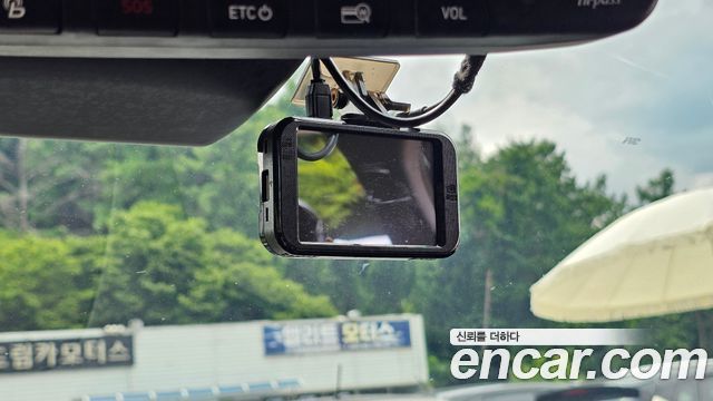 Hyundai Santafe 2020 — photo 17