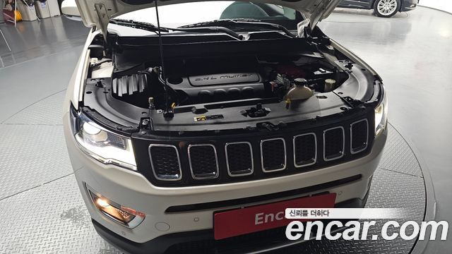 Jeep Compass 2021 — photo 6