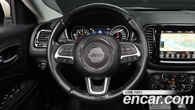 Jeep Compass 2021 — photo 19