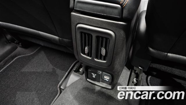 Jeep Compass 2021 — photo 29